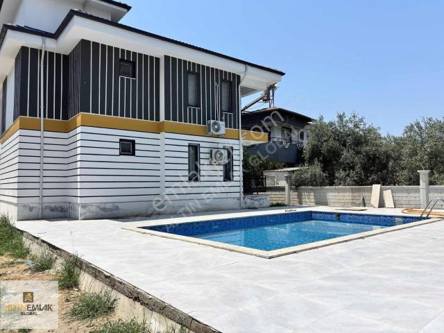 Altın Emlak Global 1+1 Butik Havuzlu Sit Eşyalı Satılık