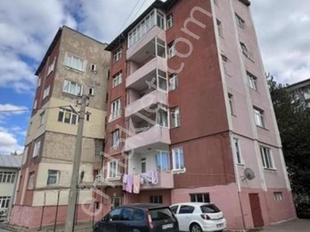 Altın Emlak Kiralıyor! Çarşı Merkezde Eşyalı 3.5+1!