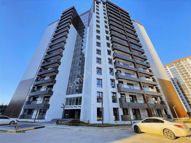 Altın Emlak Marıncıty Kiralık 2+1 Daire