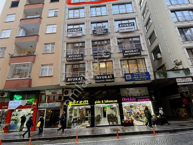 Altın Emlak Rize Merkezin Kalbinde 3+1 Satılık Daire ofis
