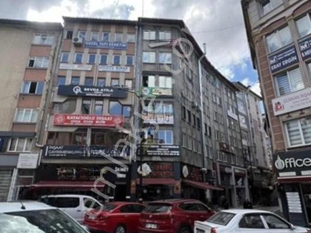 Altın Emlak Satıyor! Çarşıda Fırsat! Ofis daire!