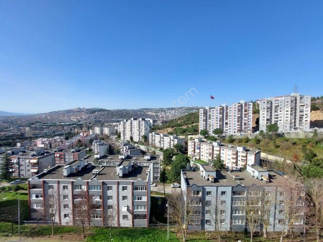Altın Emlak'tan Deniz Manzaralı, 2+1 Satılık Daire: Fırsat!