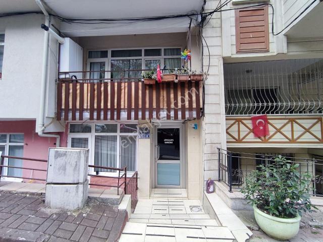 Altın Emlak'tan Fethiye Caddesine Yakın Satılık 2+1 Daire