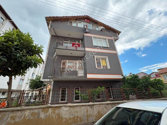 Altın Emlak'tan İzmit Körfez Mahallesinde Kiralık 4+1 Dubleks Daire