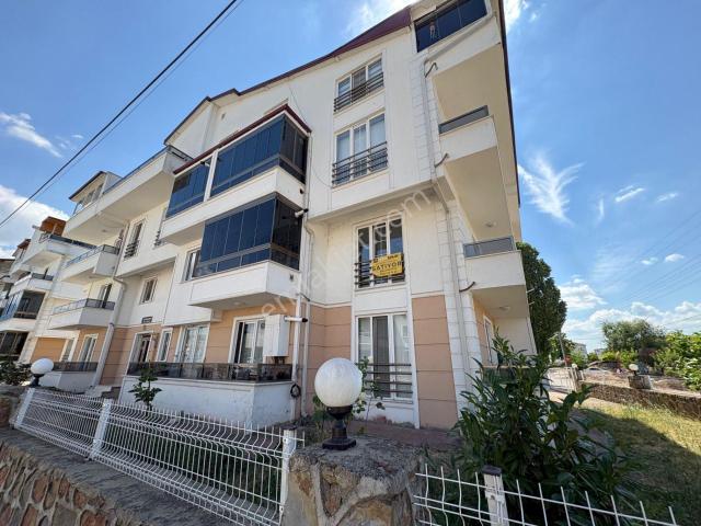 Altın Emlak'tan Kartepe Uzunçiftlik'te 2+1 Satılık Daire