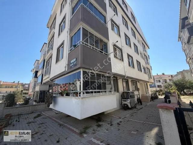 Altın Emlaktan Plaja Yakn Yüksek Kredi İmkanlı Satılık 2+1 Daire