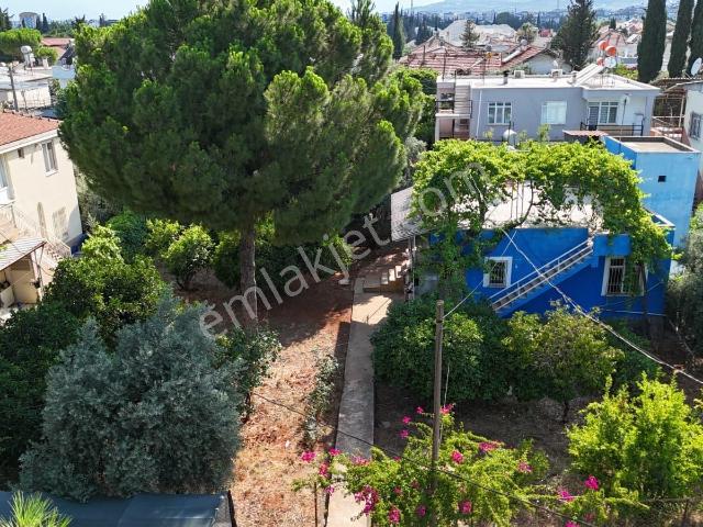 Altınova Da İmarlı 421m2 Arsa İçerisinde Satılık Müstakil Ev