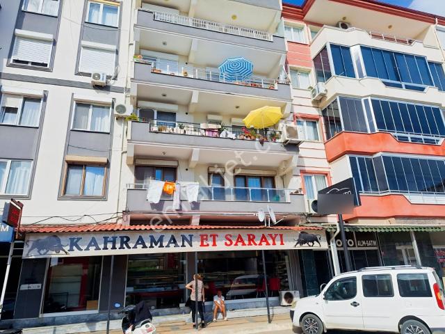 Altınova Merkezde 3+1 Daire