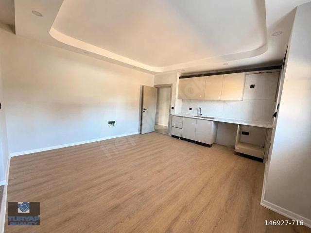 Altınovanın Yeni ve Şık Projesinde Kiralık 1+1 Daireler