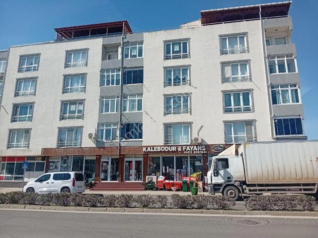Altınovada Bulvar Üzeri Kiralık 3+1 Deniz Man. Daire