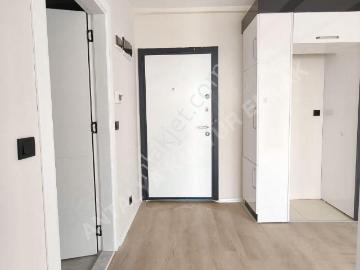 Altınovada Havuzlu Yerden Isıtmalı 1+1 Arakat Lüx Satılık Daire