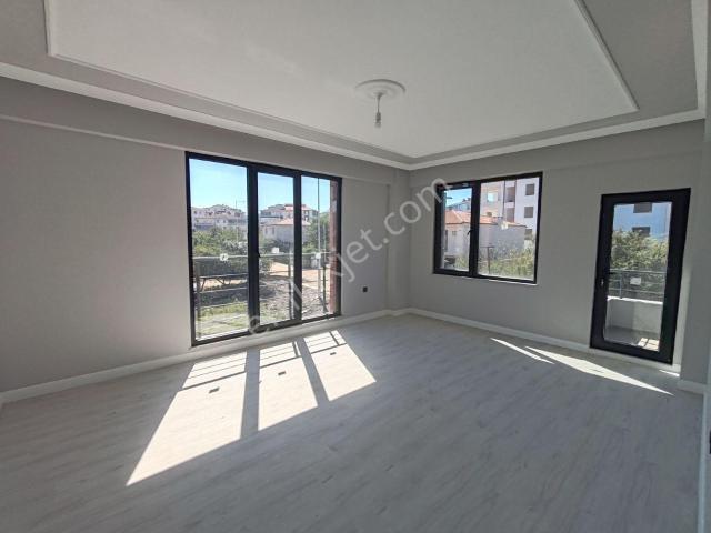Altınovada Sıfır 3+1 Satılık Daire | Modern Tasarım