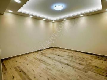 Altınoluk Ana Cadde Üzeri Şahane Konumlu 9+1 Lüx Villa