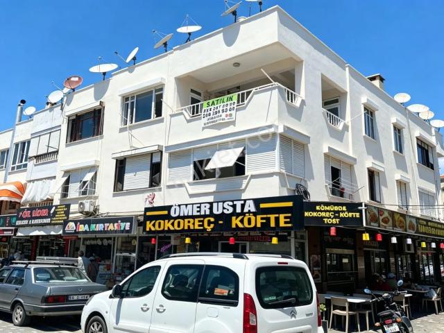 Altınoluk Çarşı'nın En Geniş 2+1 Dairelerinden Biri | Denize 50 Metre