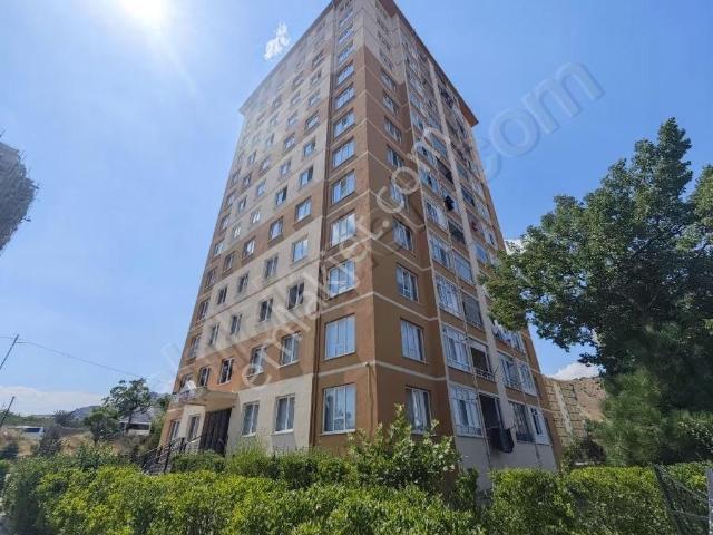 Altınoluk Ara Kat Çift Balkon 3+1 Kiralık