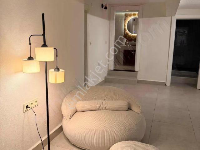 Altınoluk Denize Sıfır 3+1 Eşyalı Kiralık rota