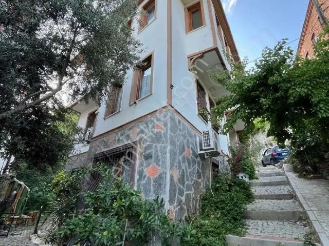 Altınoluk Emsalsiz Müstakil 5+2 Villa
