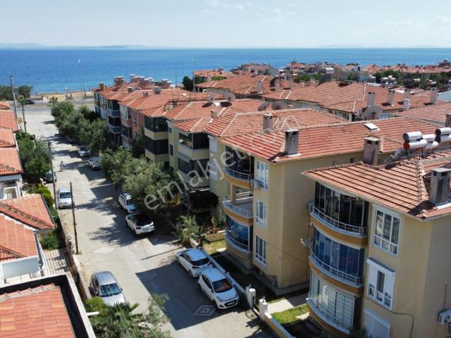 Altınoluk İlkbahar'dan Denize 150m Deprem Etütlü Yüksek Giriş 2+1 Ferah Daire