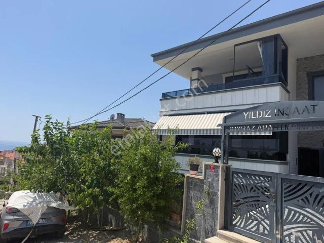 Altınoluk Merkezde Ful Deniz Manzaralı 2+1 Ferah Daire