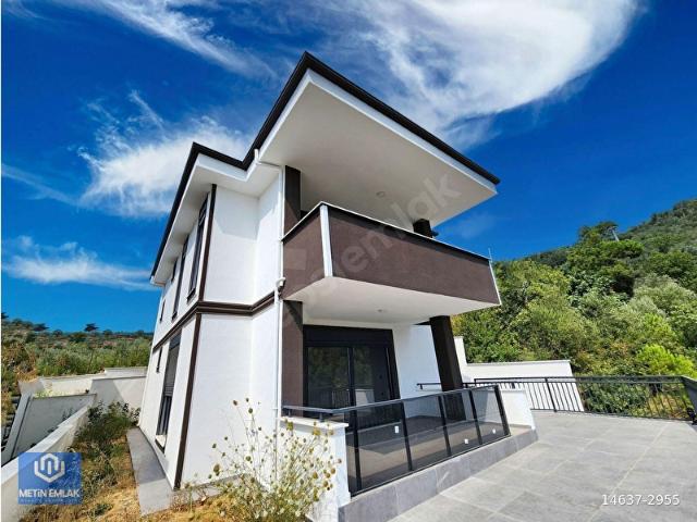 Altınoluk Satılık Tam Müstakil Sıfır 4+1 Lüks Villa Panoramik Deniz Manzaralı