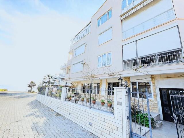 Altınoluk Sahilde Full Deniz Manzaralı 4+1 Satılık Daire