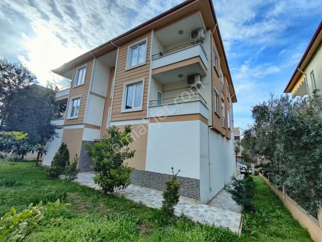 Altınoluk`ta Denize 200 Metre Mesafede Satılık 2+1 Daire
