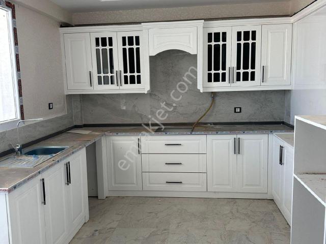 Altındağ Karşısı 3 Bloklu İsa Yapı Da Sıfır 2.5+1 Acil Satılık Daire