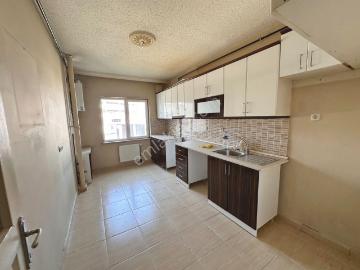 Altınevler Mahallesinde Site İçinde Önü Açık 3+1 Satılık Daire