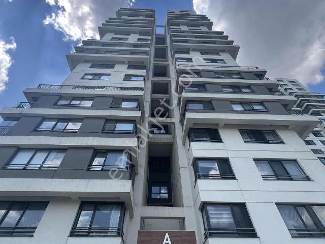Altınkule'den Güneypark 2 Sitesi 4+1 Eşyalı Kiralık