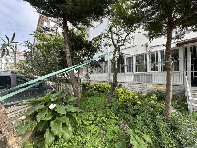 Altınkum Emlak'tan Sarımsaklı'da Merkezi Konumda 1+1 Kiralık