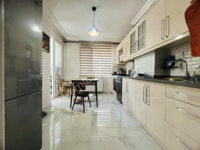 Altınkumda 1+1 90 M² Geniş Ve Şık Daire Komple Yapılı Fırsat