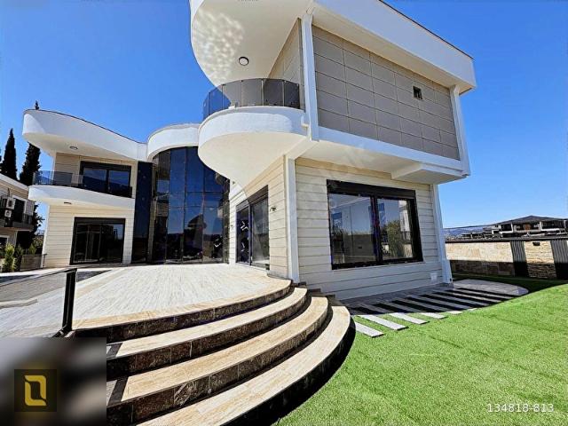 Altınkale SATILIK MÜSTAKİL Villa HAVUZ +HAMAM +SAUNA +ASANSÖR