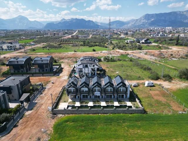 Altınkale'de Site İçinde Satılık 2+1 Villalar kaldı 4