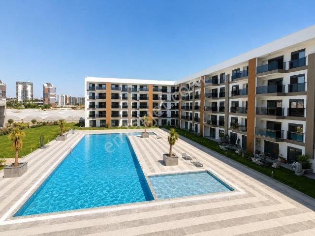 Altıntaş Aycan Prıme Suıtte Havuz Manzaralı 1+1 Kiralık