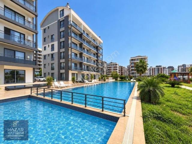 Altıntaş Demirbağ Resıdence 2'de Havuzlu 1+1 Kiralık Daire
