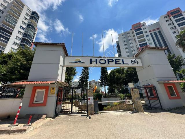 Altıntaş Hopel Cıty Prestijli Sitede Ebeveyn Banyolu Satılık 2+1