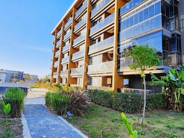Altıntaş Larrissa2 Sıtesi Arakat Satılık 1+1 Havuz Cephe Daire