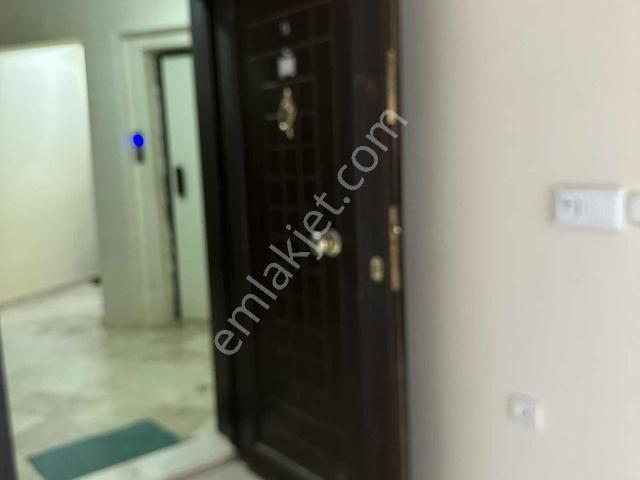 Altıntaş'ta Kiralık 3+1 170 Mt2 Daire