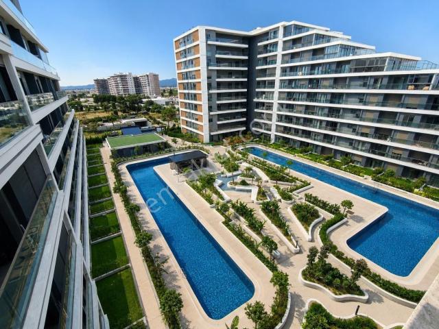 Altıntaş'ta Konsept Sitede Eşyalı 1+1 Taşınmaya Hazır Satılık
