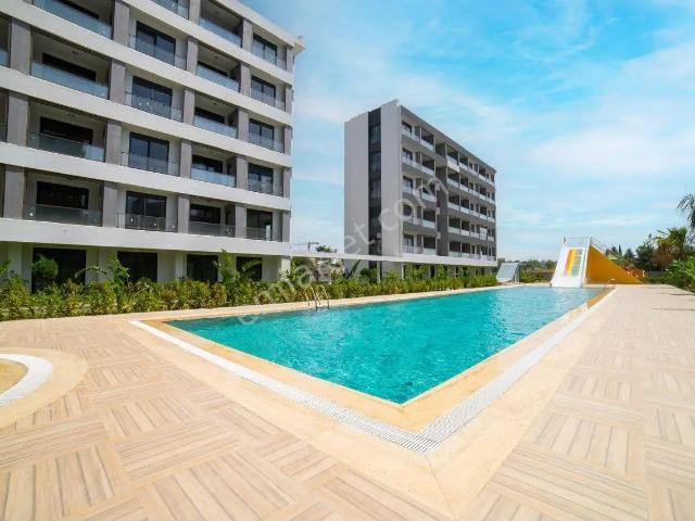 Altıntaşta Sitede Kapalı Otoparklı Katta 1+1 Kiralık Lüks Daire