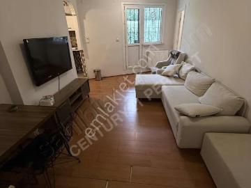 Altıntepe Kılavuzçayırı 2+1 Bahçeli Kiralık Daıre