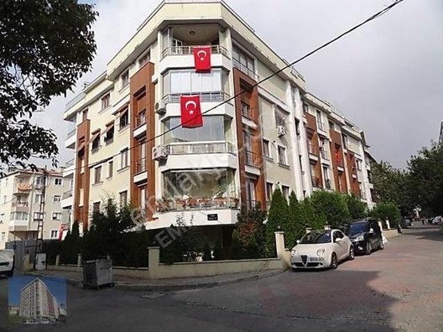 Altıntepe Kombili K.garajlı Bahçeli Satılık 1+1 Giriş Daire 65m2