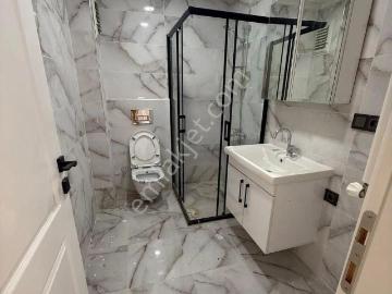 Altıntepe Teraslı 2 Banyolu Dublex Daire