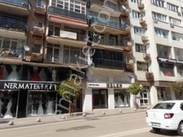 Altıparmak Cadde Üstü Satılık Daire