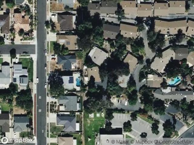 Alta Loma Dr