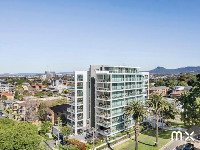 Altair House
