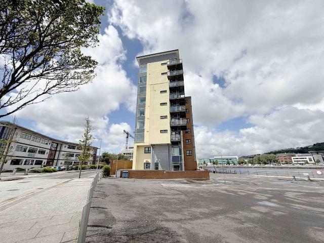 Altamar, Kings Road SA1, 2 bed flat to rent, £1,100 pcm | PrimeLocation