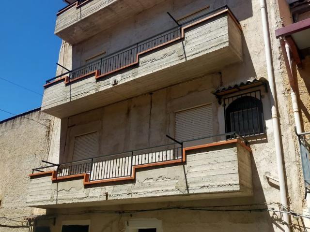 Altavilla Palazzina indipendente con garage e terrazzo 219m² Altavilla Milicia
