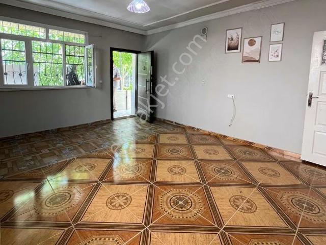 Altaylar Mahallesinde Kiralık Fırsat 2+1 Daire!
