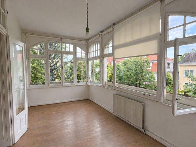 Altbautraum mit 3 Zimmern und ca. 130 m²
